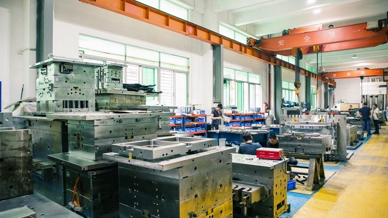 精密冲压模具加工：成本构成与影响因素解析