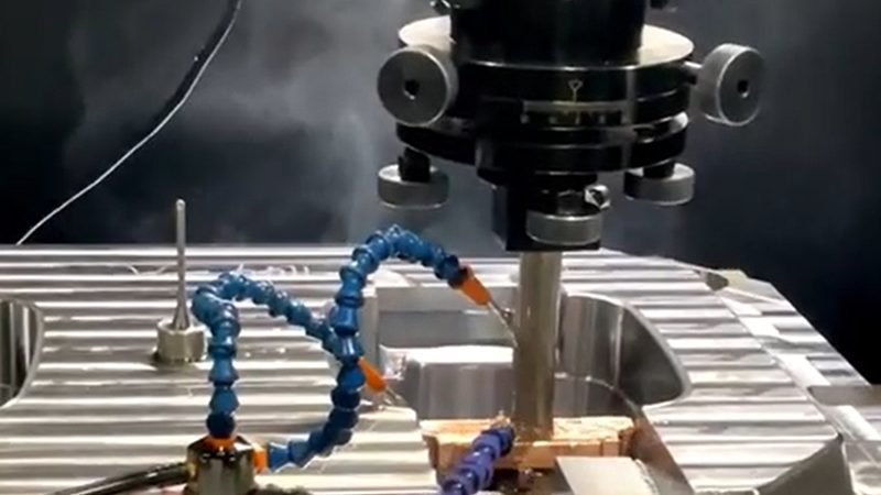 小型注塑模具加工，揭秘其精妙加工流程**